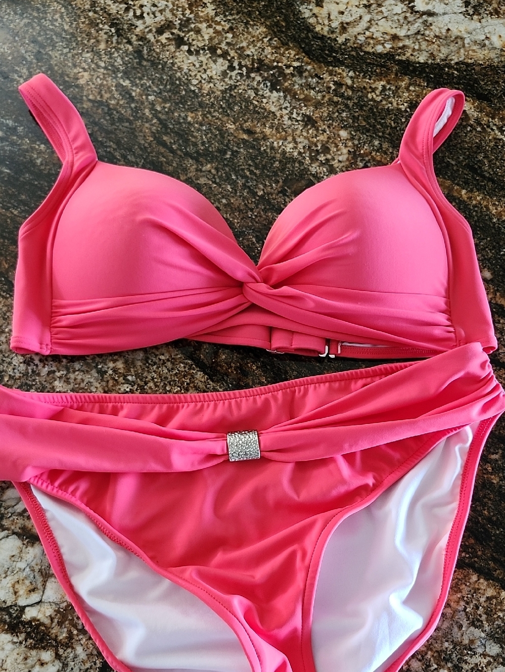NWOT VENUS Deep Coral Twist-Front Bikini Set
